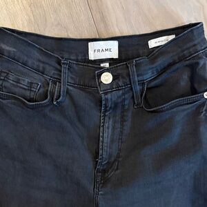 Frame Denim Ali wide crop jeans in black